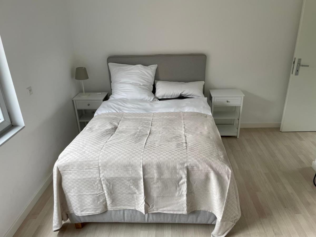 Ruhiges Und Schones Zimmer Nr 1 In Leer Nuttermoor Екстер'єр фото